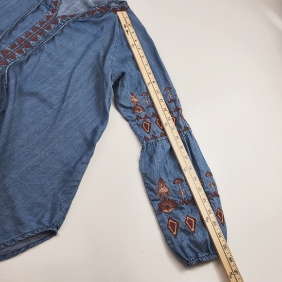 Altaraid State Pleasant Women Top with embroidered Sleeves size Large - Picture 4 of 10